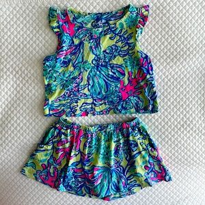 Two piece Lilly Pulitzer outfit. Perfect for hot summer days!